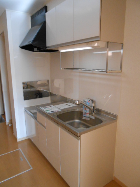Kitchen. Gas stove (2 burners) corresponding ・ Under-floor storage rooms