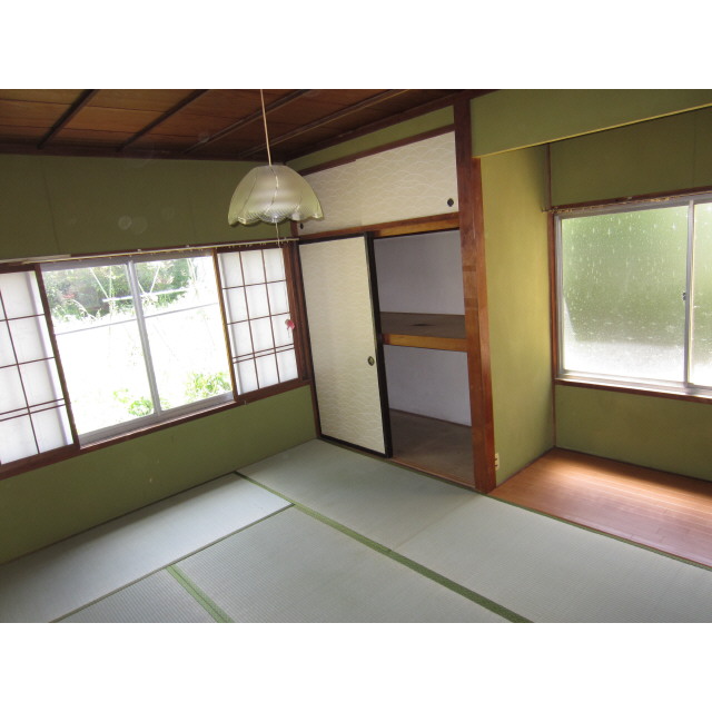 Other room space