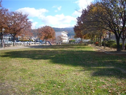 Other. Sawamura park walk 1 minute. You peace mind to the four seasons of the landscape.