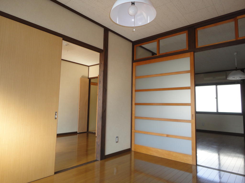 Living and room
