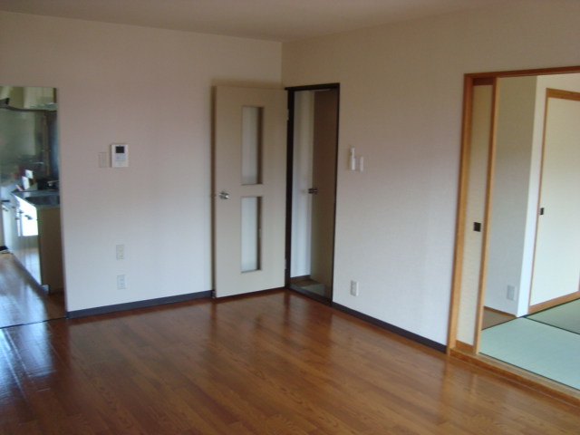 Living and room