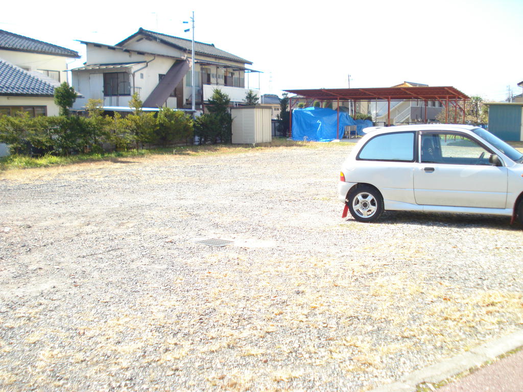 Parking lot
