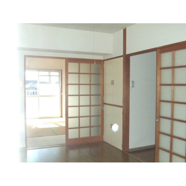 Living and room