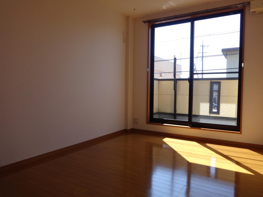Other room space