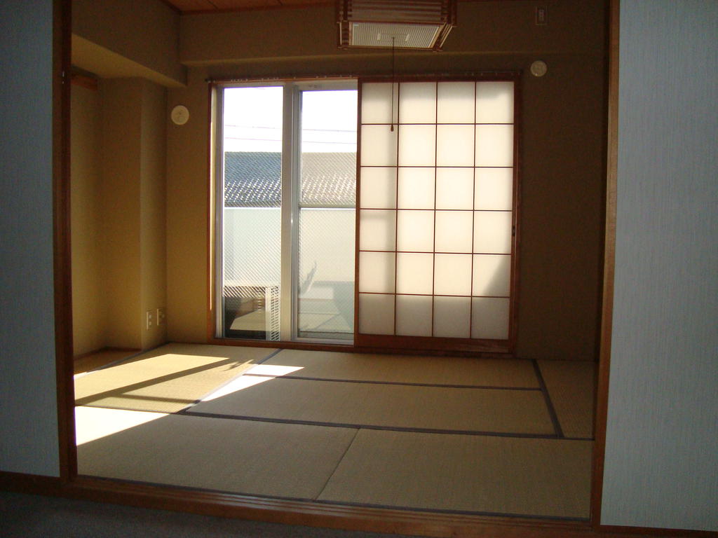 Other room space