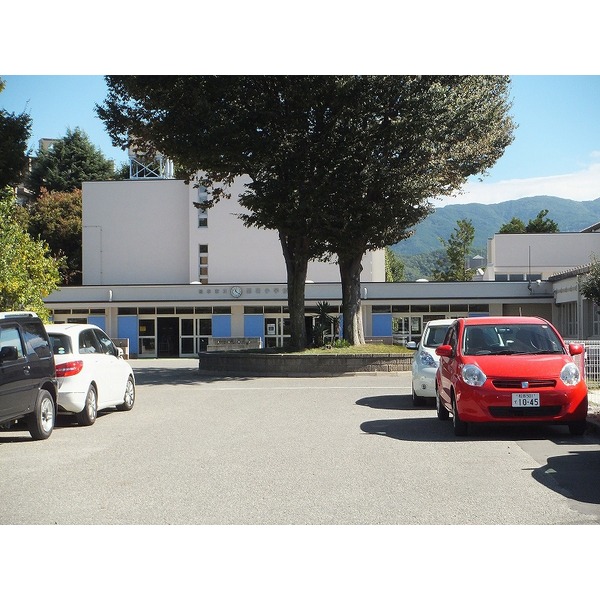 Primary school. Matsumoto 538m to stand enlightened elementary school (elementary school)