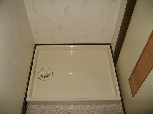 Other Equipment. Washing machine Storage