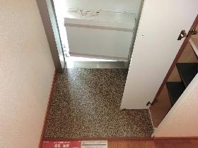 Entrance. Storage There are also enough