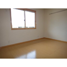 Living and room. North bedroom