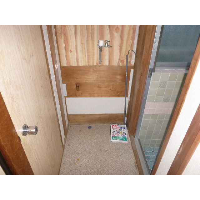 Other Equipment. Indoor Laundry Storage