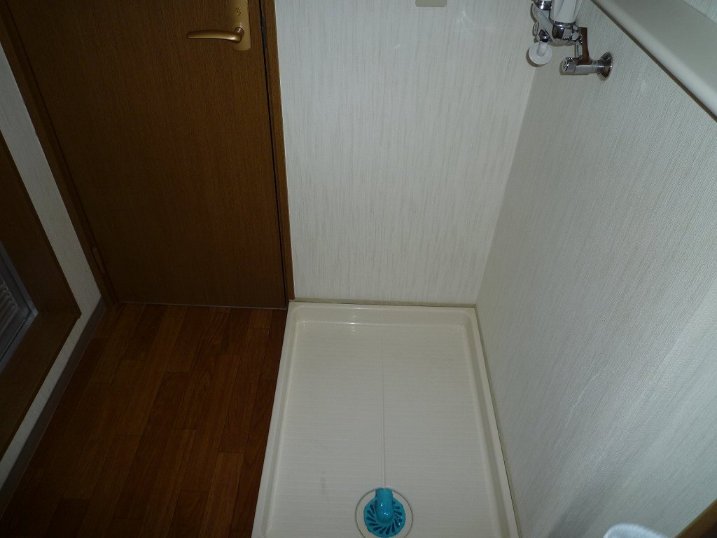 Other Equipment. The same type of room (No. 202 room)