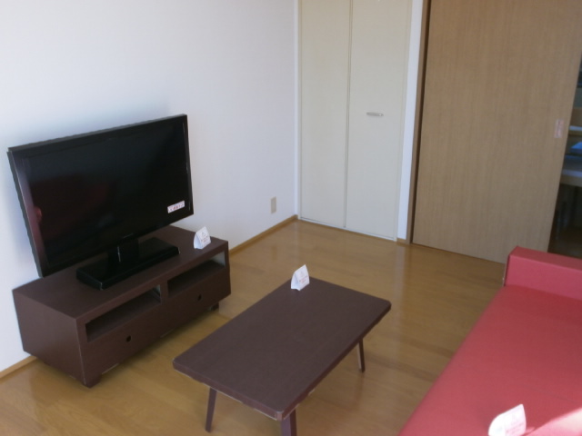 Living and room. ※ Photo furniture home appliances is an image.