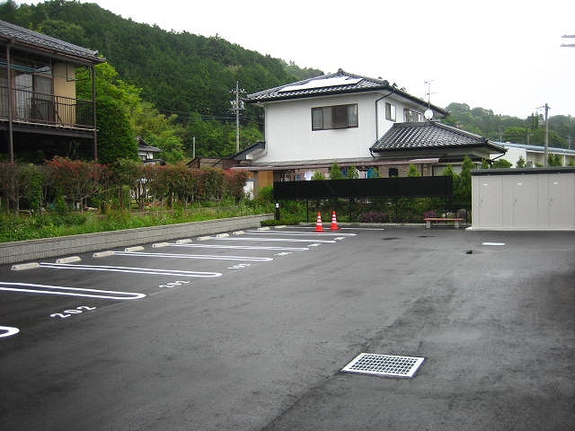 Parking lot