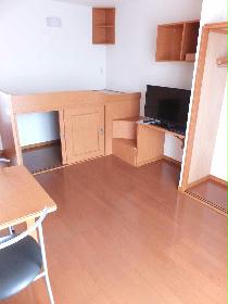 Living and room. Furniture and specifications may vary in part by the room