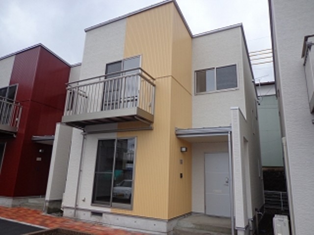 Building appearance. Fireworks appreciation Allowed, Stylish design housing