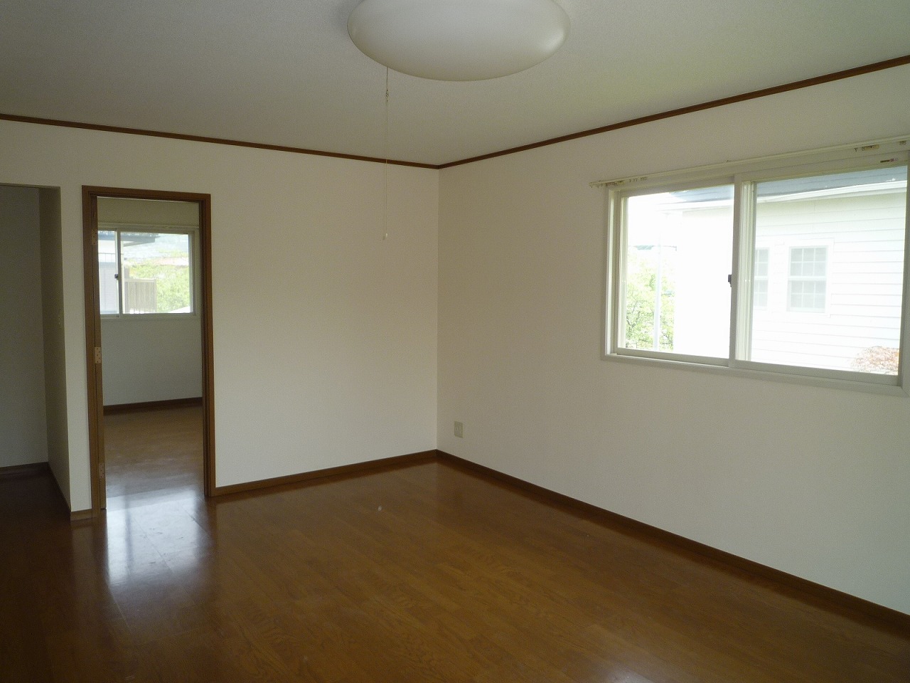 Living and room. ※ Room 201