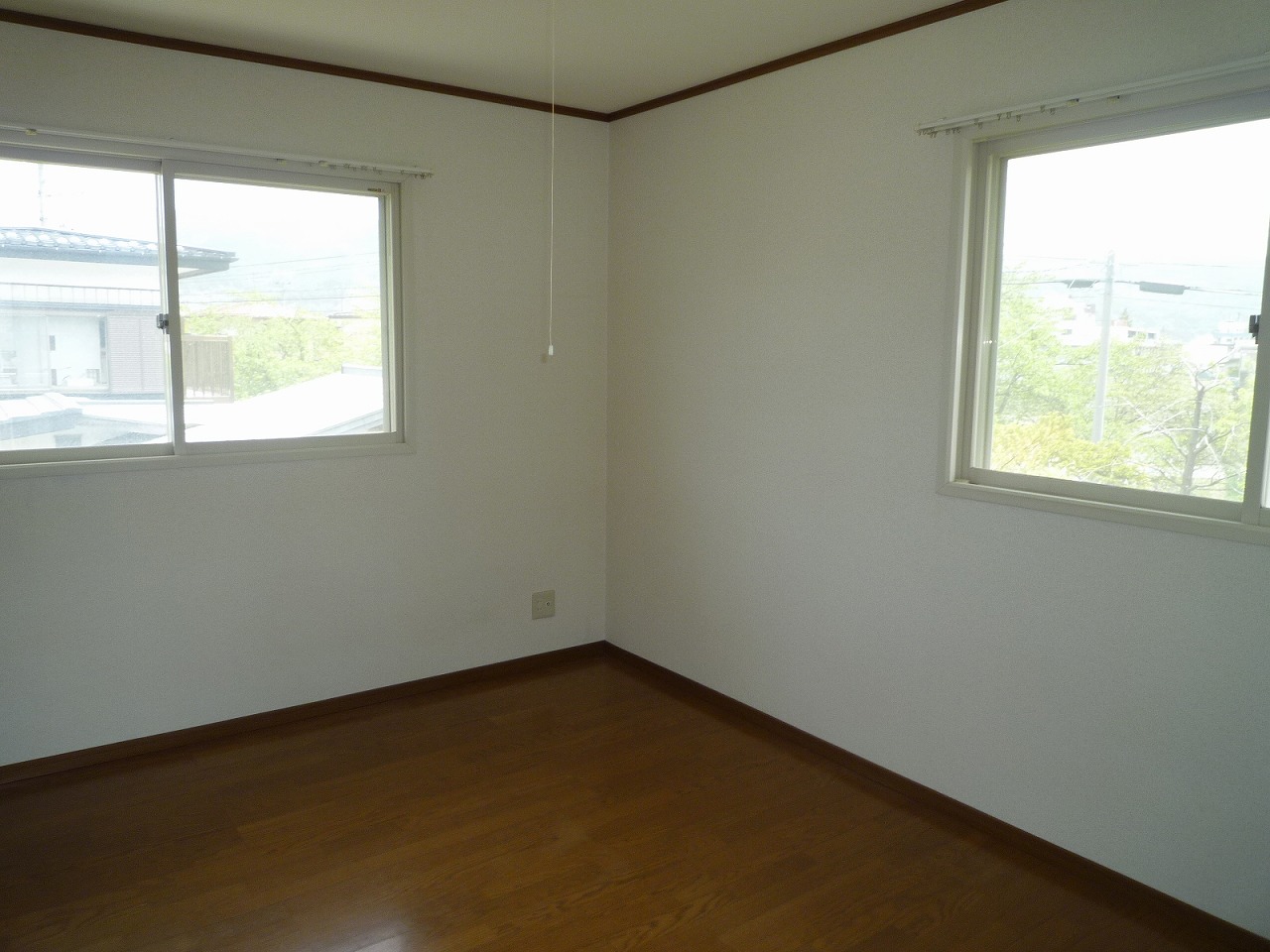 Living and room. ※ Room 201