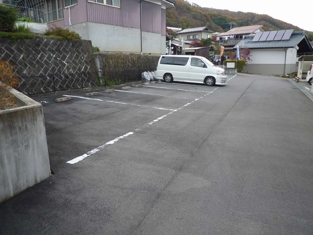 Parking lot