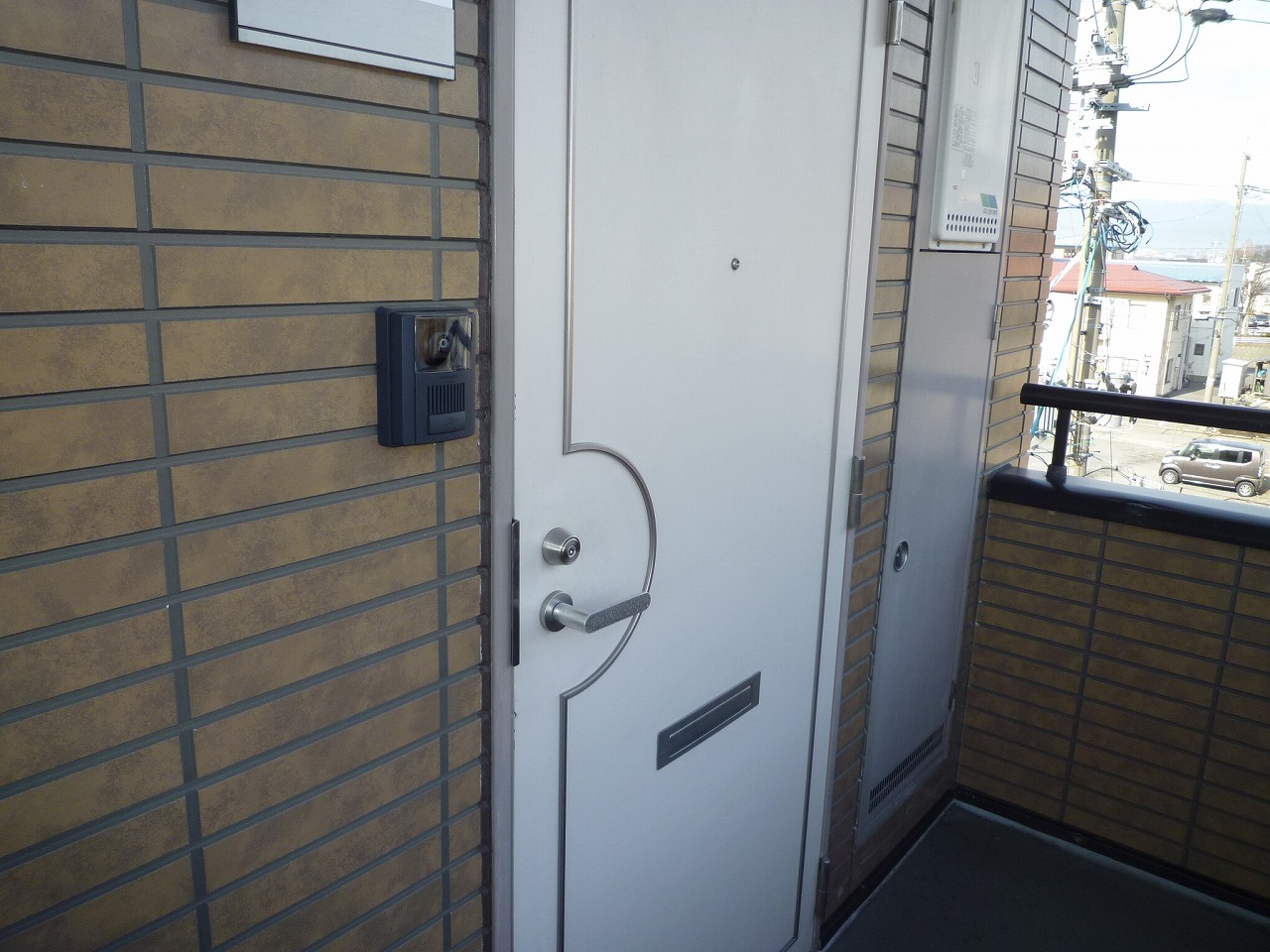 Entrance. ※ 308, Room