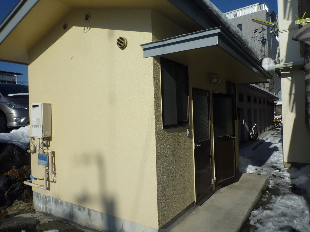 Other common areas.  ※ Joint is a bath