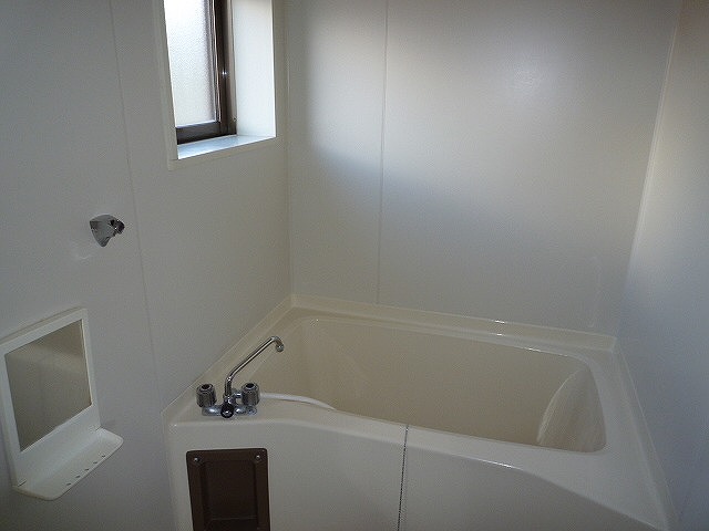 Bath. The same type of room (No. 203 room)