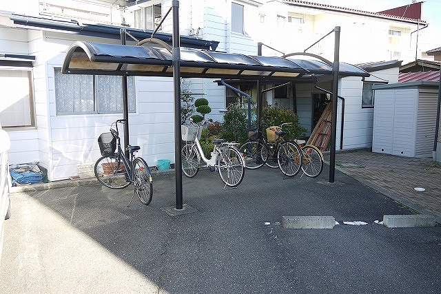 Other common areas. Bicycle-parking space