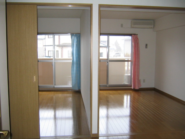 Living and room. Living