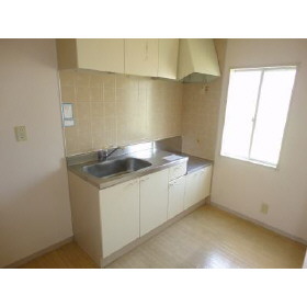 Kitchen. Semi-independent type of kitchen Usability is ◎