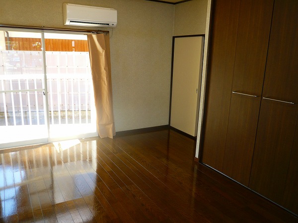 Living and room. Living