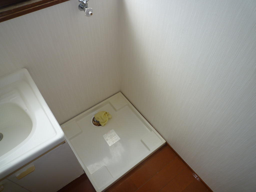 Other. Washing machine Storage