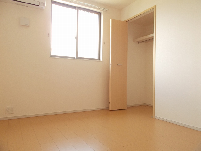 Receipt. North Western-style Recess