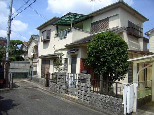 Local appearance photo. The building is the appearance.