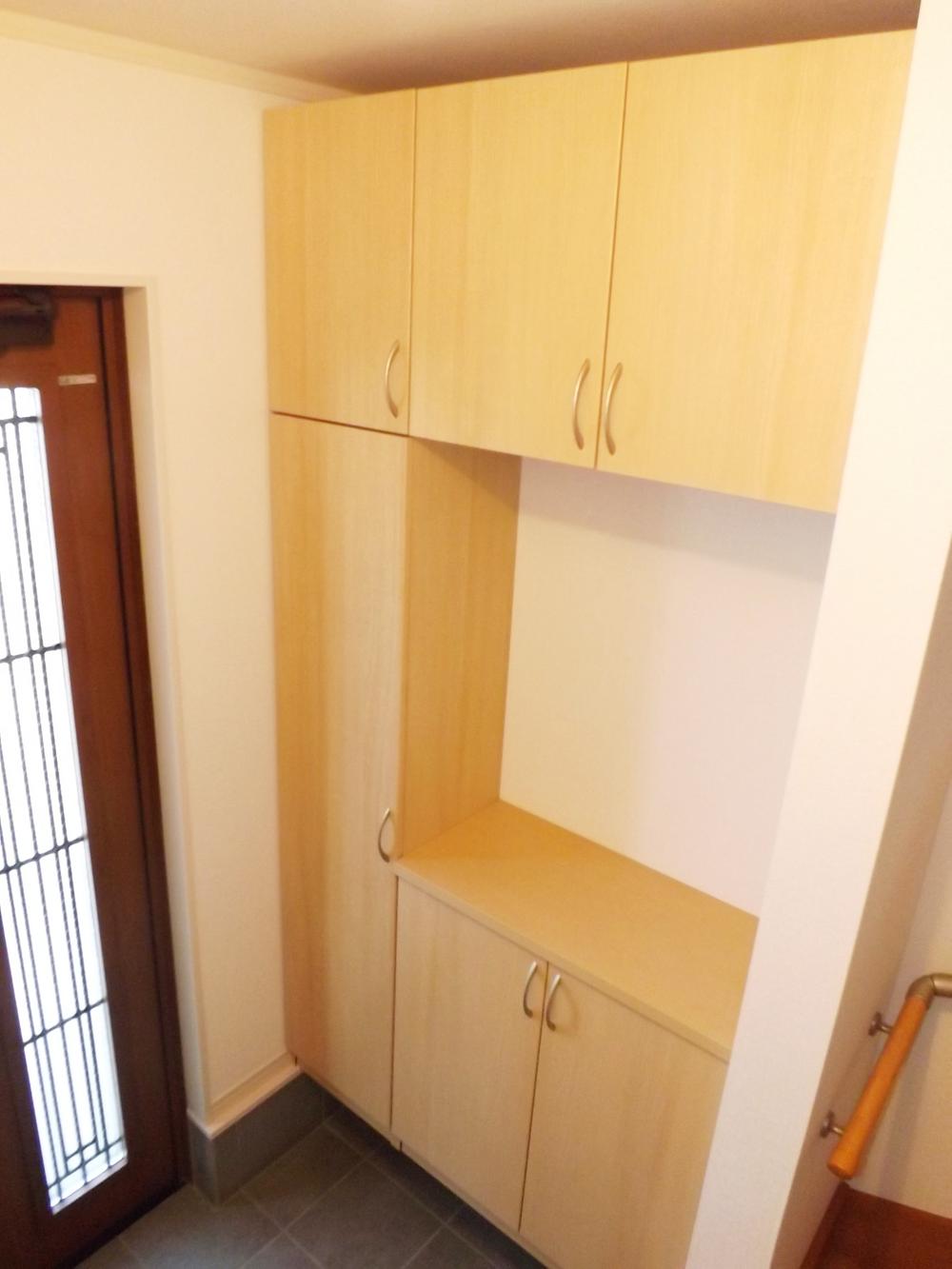 Other. Same specifications photos (entrance)