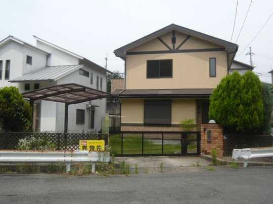 Local appearance photo. From the east front road