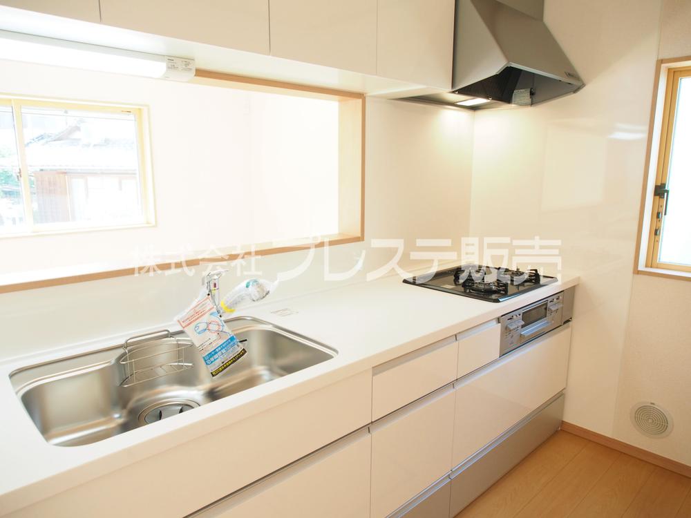 Kitchen. Local photo (kitchen) Popular face-to-face kitchen