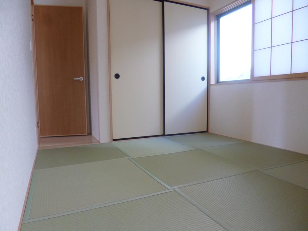 Non-living room. Local (September 10, 2013) Shooting