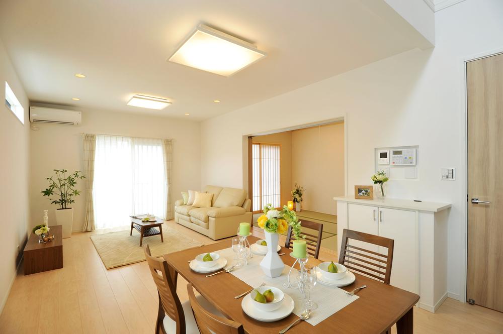 Building plan example (introspection photo). Model house LDK