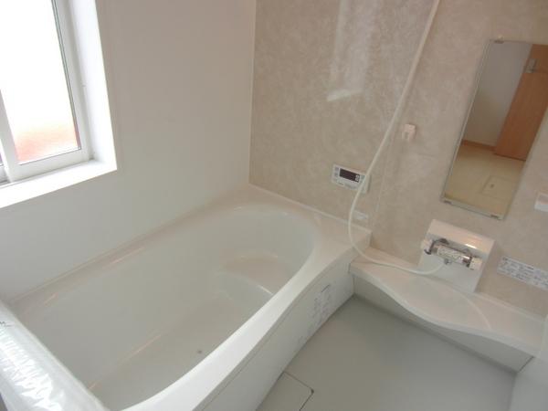 Bathroom. Building 3