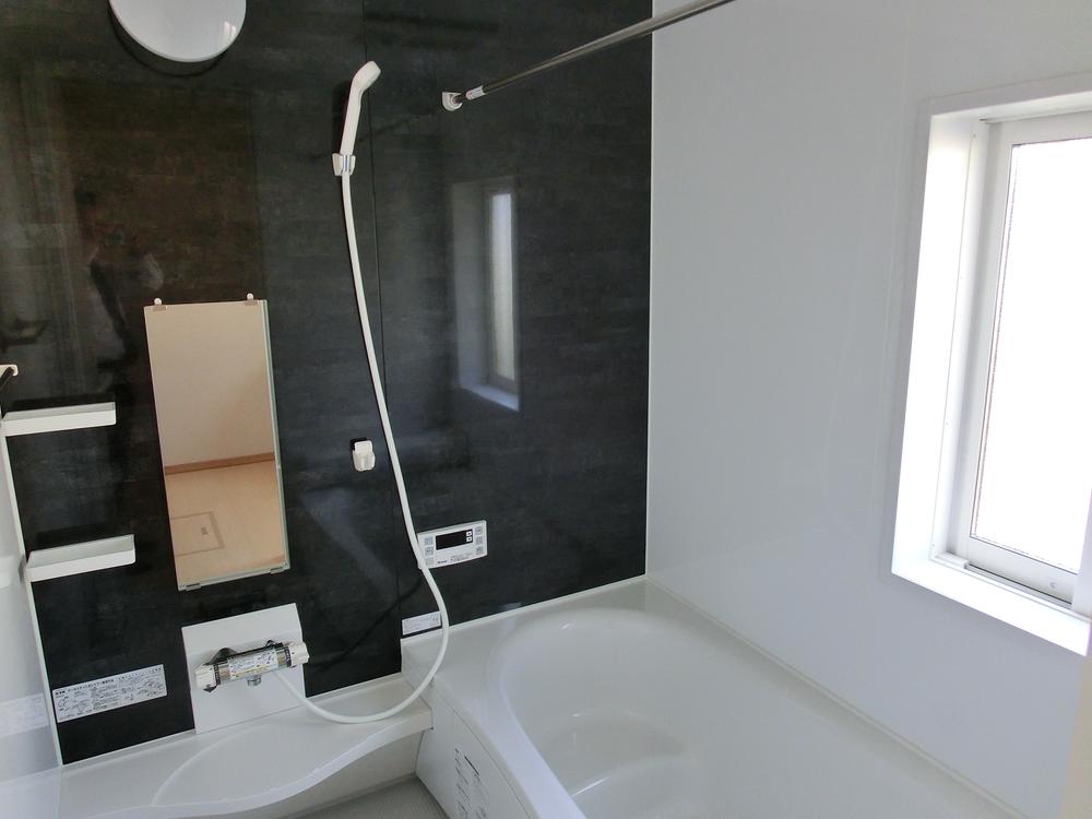 Bathroom. Indoor (11 May 2013) Shooting