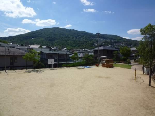 park. 10m until the new Asahigaoka park