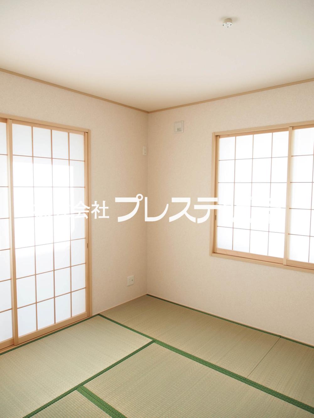 Same specifications photos (Other introspection). Japanese-style construction cases