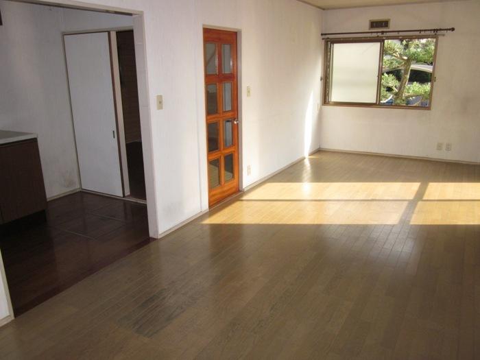 Living. Indoor (12 May 2013) Shooting