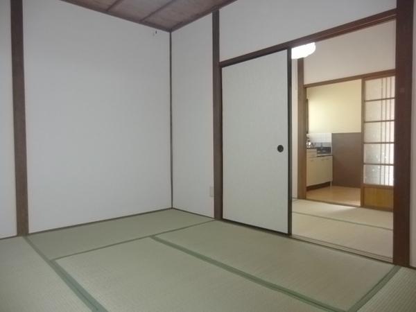 Other.  ☆ 2K rent the room ☆