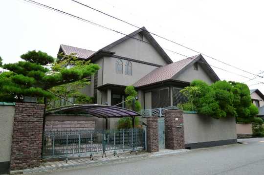 Local appearance photo. Local Photos