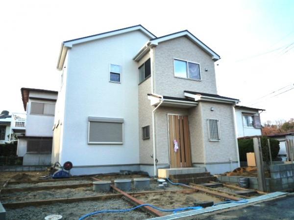 Local appearance photo. Is a corner lot!