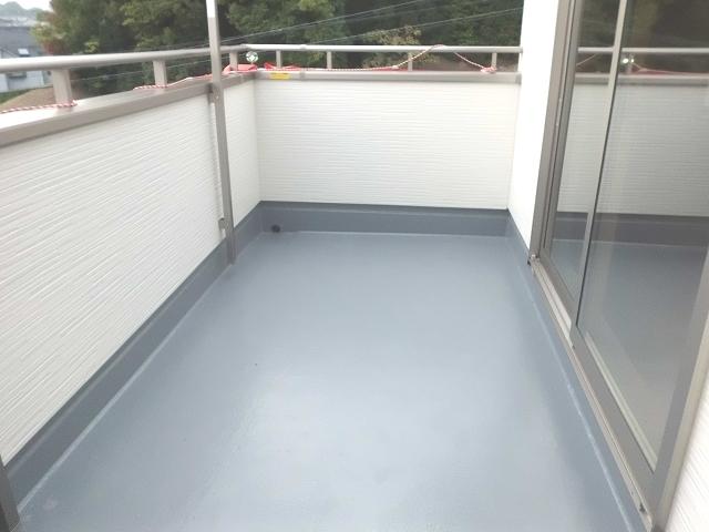 Balcony. South-facing spacious bright balcony of