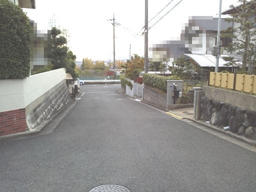 Local photos, including front road. Local (12 May 2013) Shooting