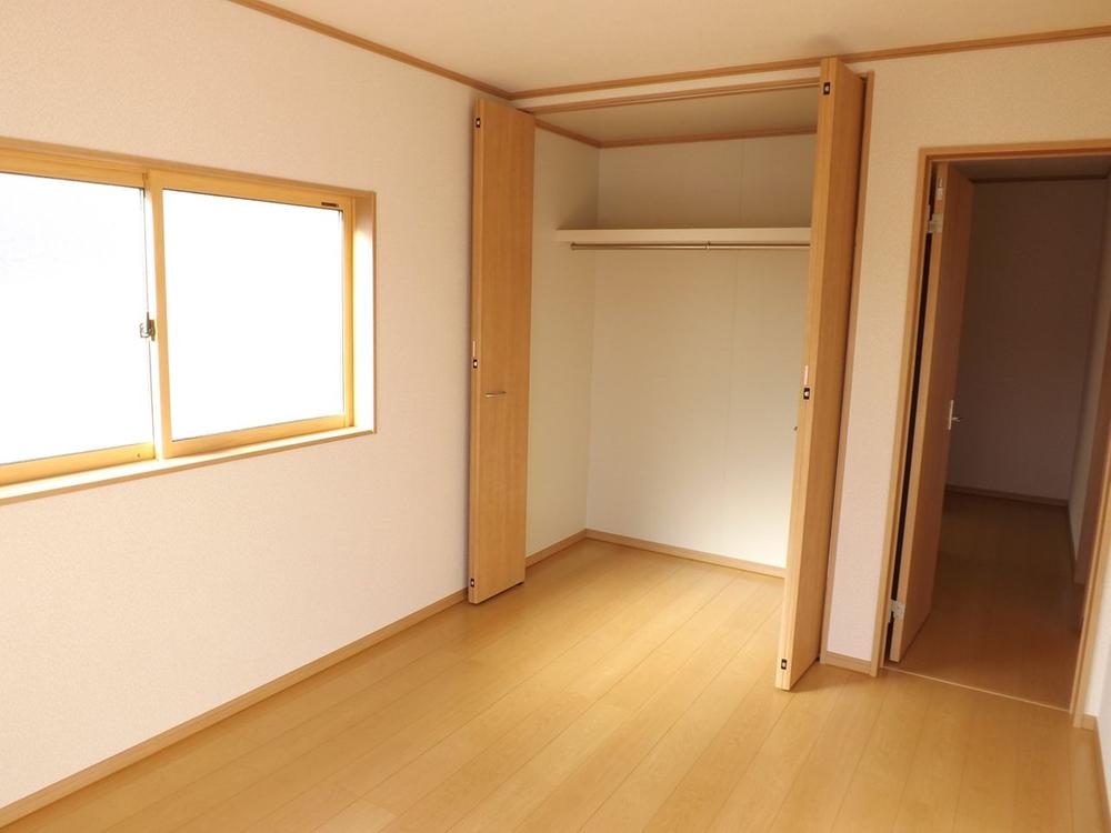 Other introspection. Local photos (Western-style)