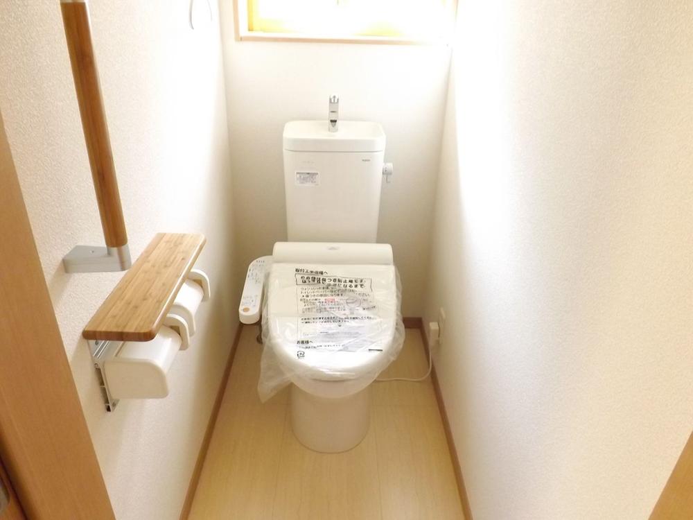 Other Equipment. comfortable, Energy saving, Washlet of cleaning Ease specification!