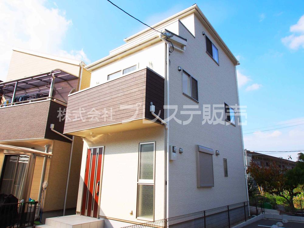 Local appearance photo. Local photos (appearance) building completed! Guests visit the actual in the building ※ Since our attendant is not resident in the local, If you would like to be local for your visits, In advance to thank you for your contact.